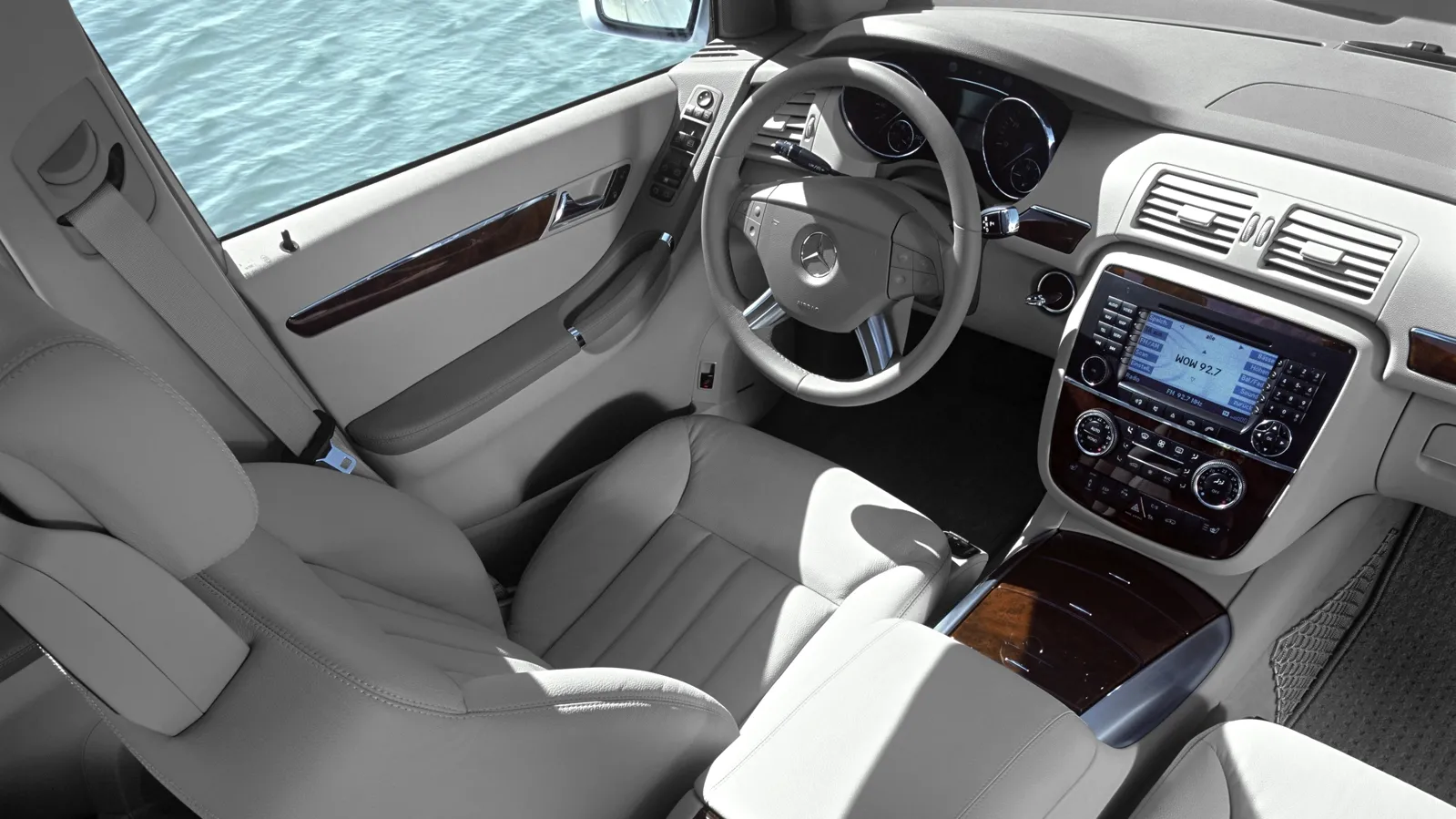 Interior Mercedes Clase R